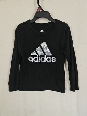 adidas Black Long-Sleeve Tee with Gray Camo Logo